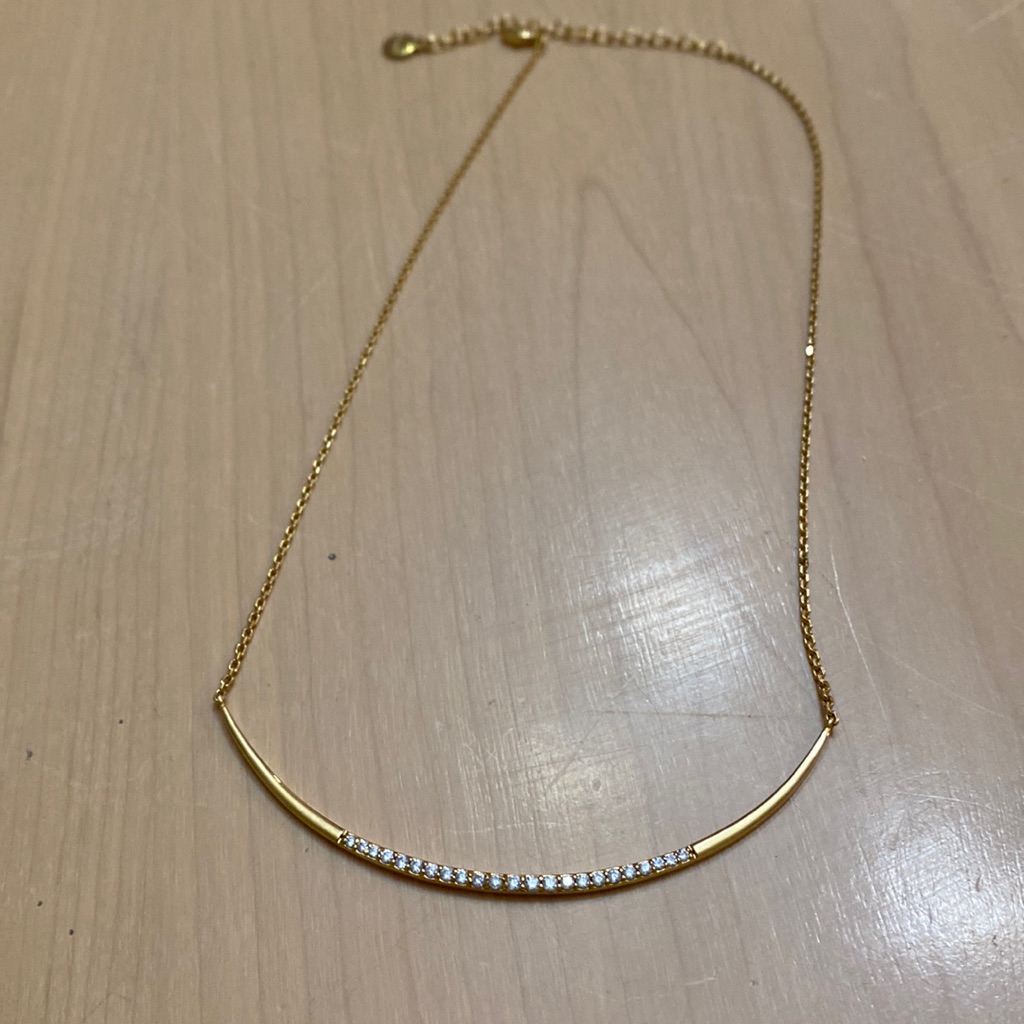 Stella Dot Half Moon Necklace 18$